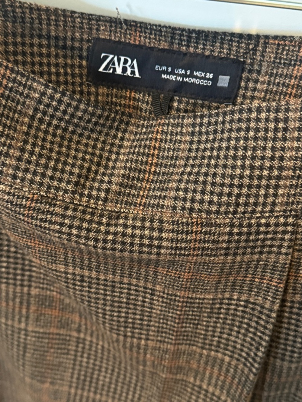 Zara Brown & Black Plaid Tailored Vest and Pleated Mini Skort Set - Picture 4 of 5